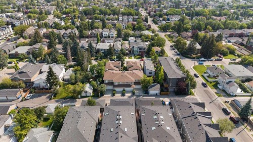 3-2429 28 Street Sw, Calgary, AB 
