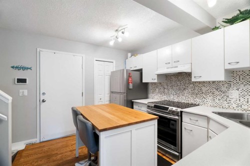 3-2429 28 Street Sw, Calgary, AB 