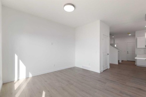 56 Heritage Manor, Cochrane, AB 