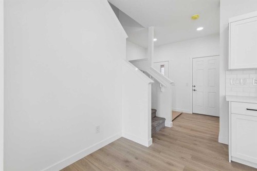 56 Heritage Manor, Cochrane, AB 