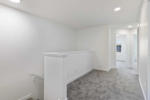 56 Heritage Manor, Cochrane, AB 