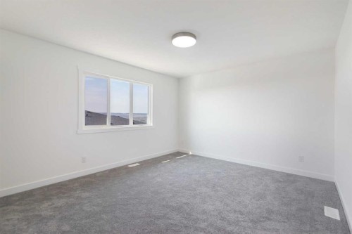 56 Heritage Manor, Cochrane, AB 