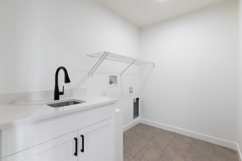 56 Heritage Manor, Cochrane, AB 