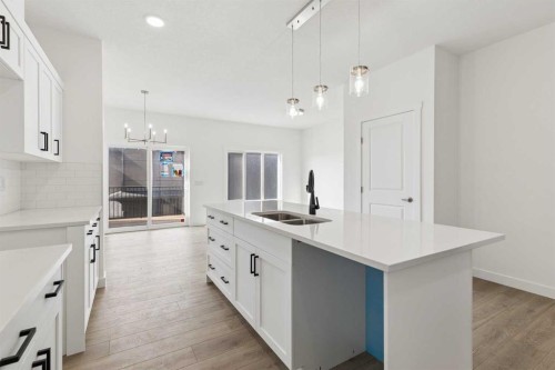 56 Heritage Manor, Cochrane, AB 