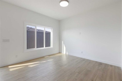 56 Heritage Manor, Cochrane, AB 