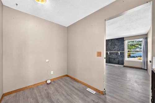 143 Rundleson Way Ne, Calgary, AB 