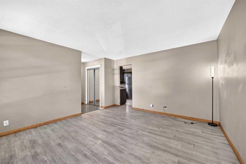 143 Rundleson Way Ne, Calgary, AB 
