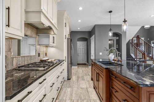 111 Cranarch Circle Se, Calgary, AB 