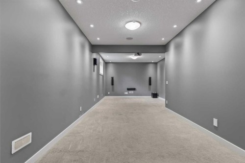 111 Cranarch Circle Se, Calgary, AB 