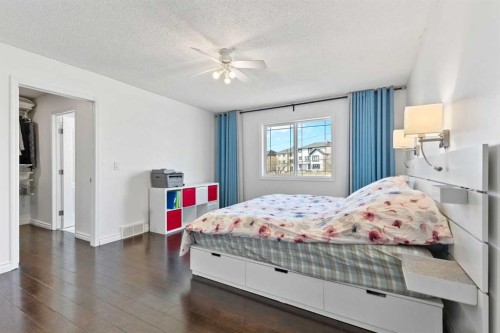 82 Country Hills Gardens Nw, Calgary, AB 