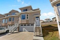 82 Country Hills Gardens NW Calgary, AB T3K 5K2