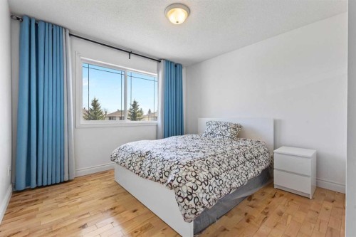82 Country Hills Gardens Nw, Calgary, AB 