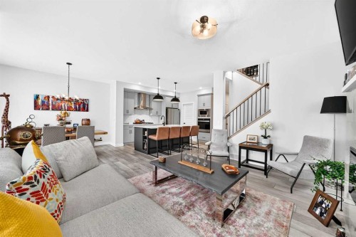 19 Versant View Sw, Calgary, AB 