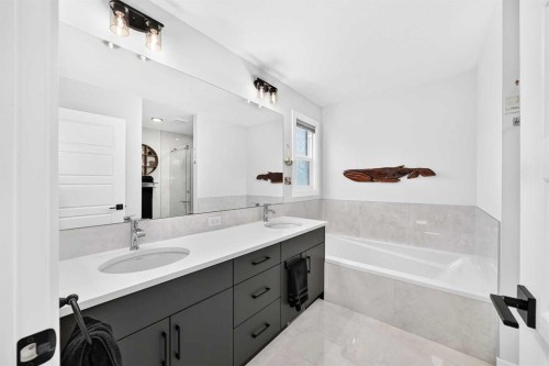 19 Versant View Sw, Calgary, AB 