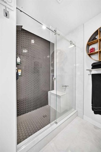 19 Versant View Sw, Calgary, AB 