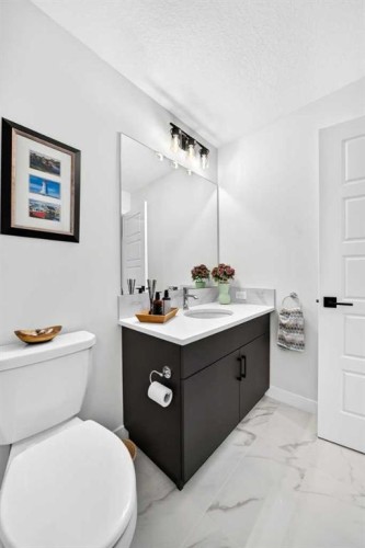 19 Versant View Sw, Calgary, AB 