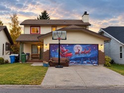 180 Hawkhill Way NW Calgary, AB T3G 3H1