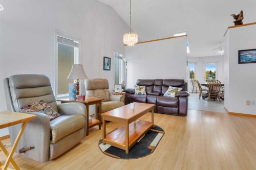 123 Riverview Circle, Cochrane, AB 