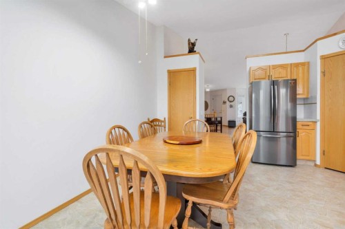 123 Riverview Circle, Cochrane, AB 