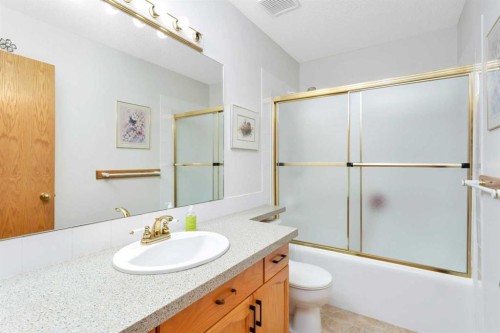 123 Riverview Circle, Cochrane, AB 