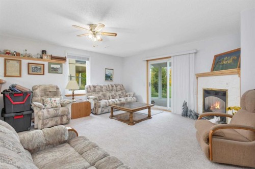 123 Riverview Circle, Cochrane, AB 