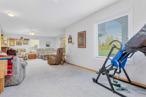 123 Riverview Circle, Cochrane, AB 