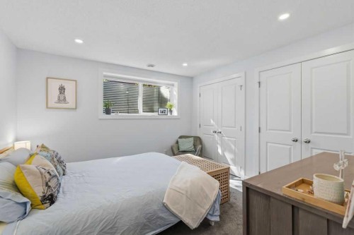 39 Midridge Close Se, Calgary, AB 