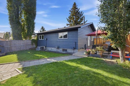 39 Midridge Close Se, Calgary, AB 