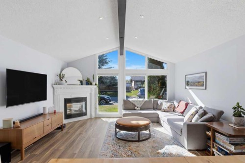 39 Midridge Close Se, Calgary, AB 