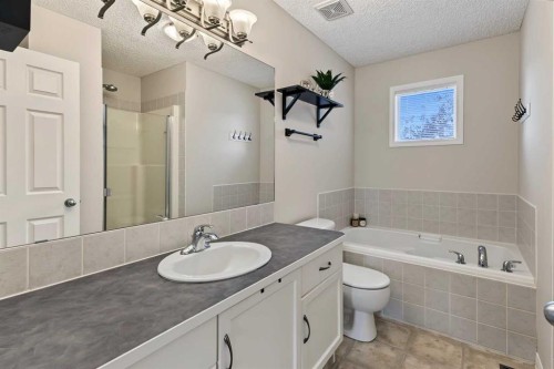 16 Evansbrooke Rise Nw, Calgary, AB 