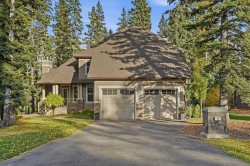 79 Hawk's Landing Drive Priddis Greens, AB T0L 1W3