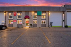 933A 48 Avenue SE Calgary, AB T2G 2A7