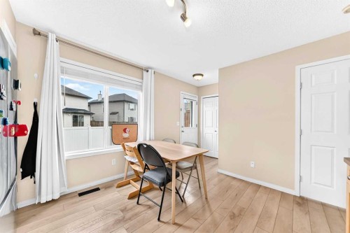 48 Royal Birch Villas Nw, Calgary, AB 