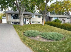 5864 Dalford Hill NW Calgary, AB T3A 1L6