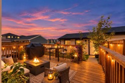 1021 Mahogany Boulevard SECalgary, AB T3M 3E4