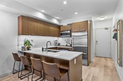 218-323 20 Avenue SWCalgary, AB T2S 2G5