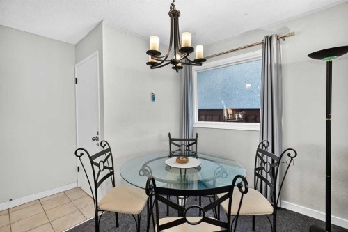 10647 Shillington Crescent Sw, Calgary, AB 