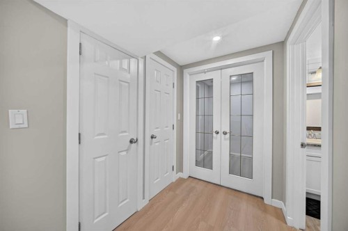 10647 Shillington Crescent Sw, Calgary, AB 