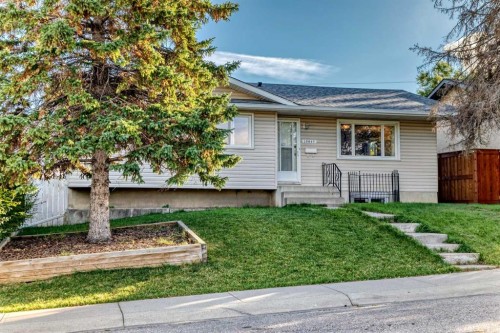 10647 Shillington Crescent Sw, Calgary, AB 