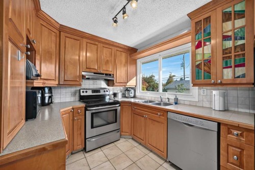 10647 Shillington Crescent Sw, Calgary, AB 