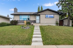 328 19 Street NE Calgary, AB T2E 4W9
