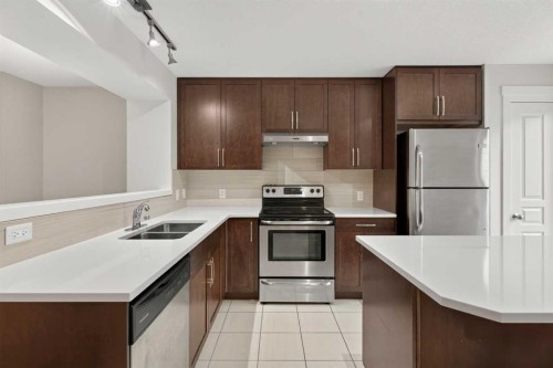 1106 Mckenzie Towne Row Se, Calgary, AB 