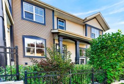 1106 Mckenzie Towne Row SE Calgary, AB T2Z 1E1