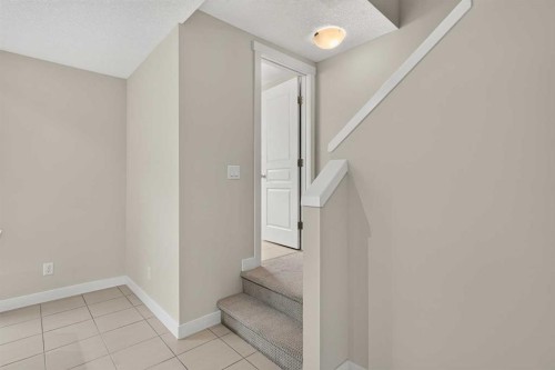 1106 Mckenzie Towne Row Se, Calgary, AB 