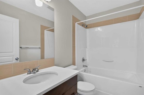1106 Mckenzie Towne Row Se, Calgary, AB 