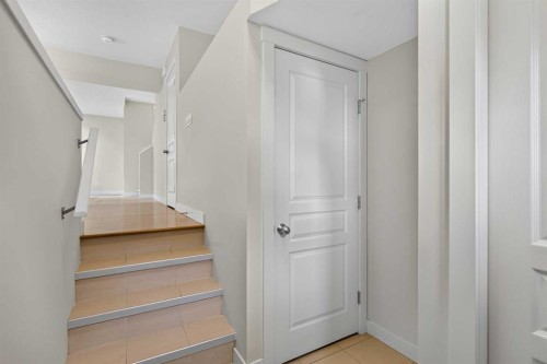 1106 Mckenzie Towne Row Se, Calgary, AB 