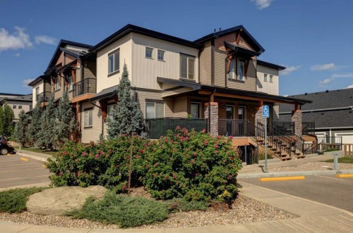 1304-2461 Baysprings Link SW Airdrie, AB T4B 4C6