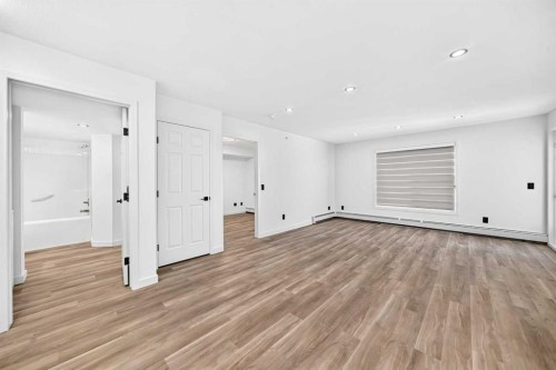 411-2000 Applevillage Court Se, Calgary, AB 
