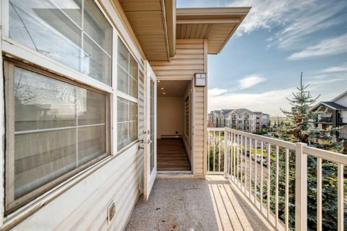 411-2000 Applevillage Court Se, Calgary, AB 