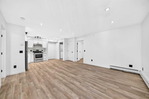 411-2000 Applevillage Court Se, Calgary, AB 